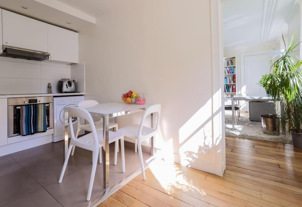 And Parisian Style - 3 Bedrooms