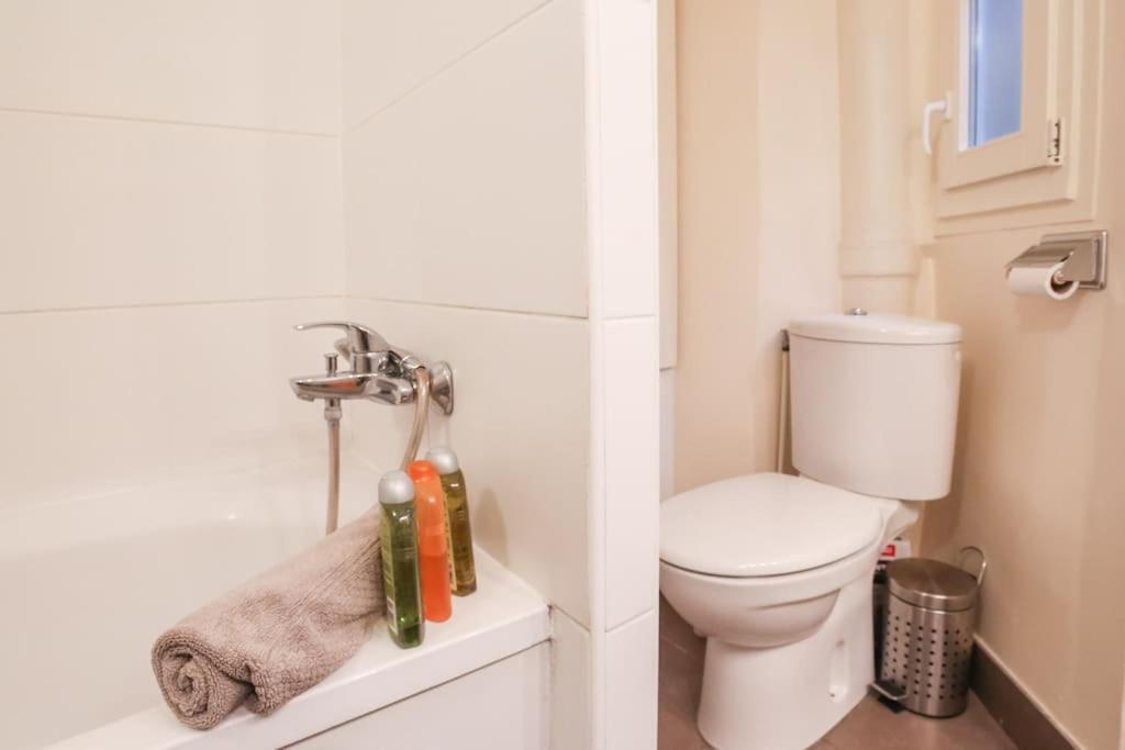 And Parisian Style - 3 Bedrooms Paris