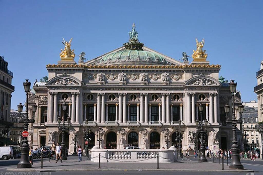And Parisian Style - 3 Bedrooms *
